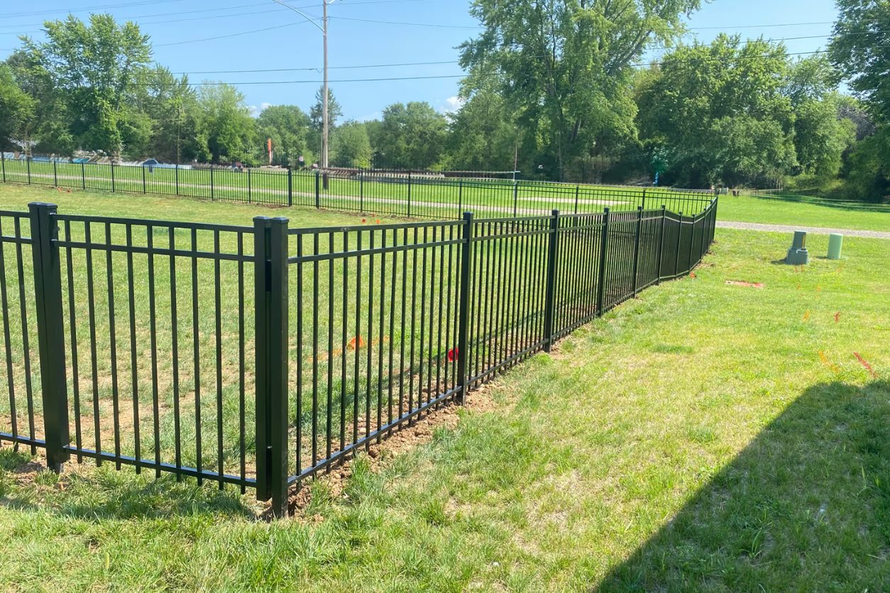 Aluminum fencing installation